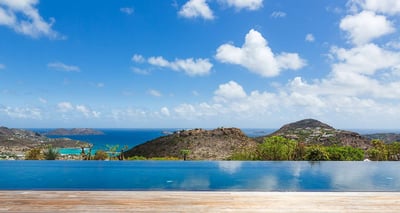 Luxury Villa Photo #10