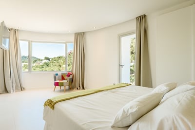 Luxury Villa Photo #31