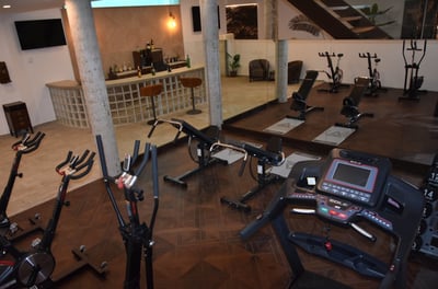 Luxury Villa Photo #13
