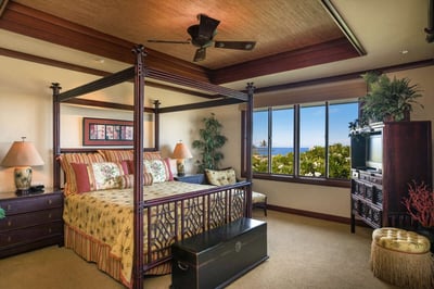 Luxury Villa Photo #16