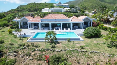 Luxury Villa Photo #49