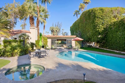 Luxury Villa Photo #2