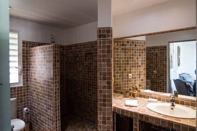Luxury Villa Photo #25