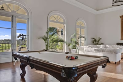 Luxury Villa Photo #27