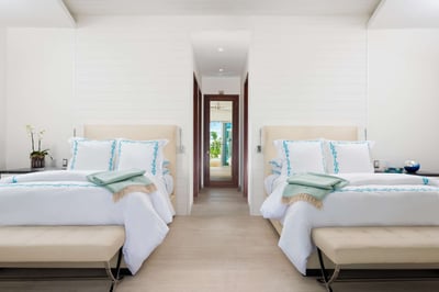Luxury Villa Photo #21