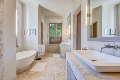Luxury Villa Photo #44