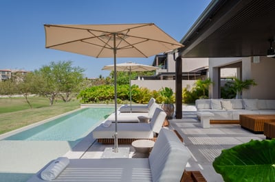 Luxury Villa Photo #9