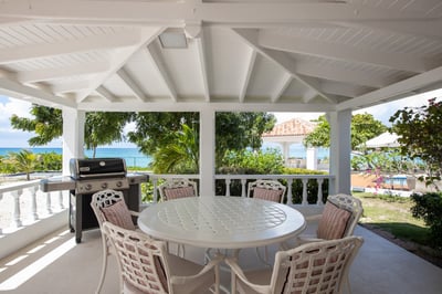 Luxury Villa Photo #23