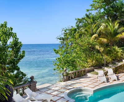 Luxury Villa Photo #3