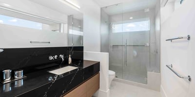 Luxury Villa Photo #22