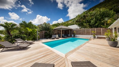 Luxury Villa Photo #7
