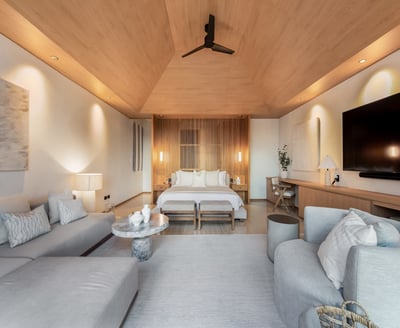 Luxury Villa Photo #49