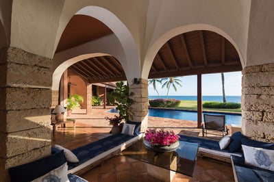 Luxury Villa Photo #8