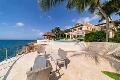 Luxury Villa Photo #10
