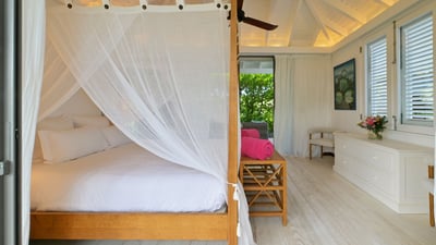 Luxury Villa Photo #42
