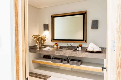 Luxury Villa Photo #39