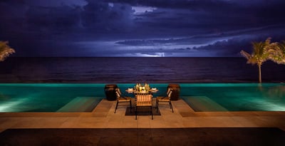 Luxury Villa Photo #11