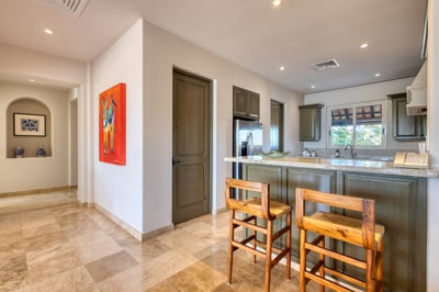 Luxury Villa Photo #19