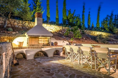 Luxury Villa Photo #6
