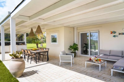 Luxury Villa Photo #12
