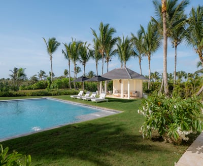 Luxury Villa Photo #9
