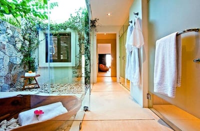 Luxury Villa Photo #22