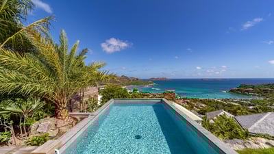 Luxury Villa Photo #8