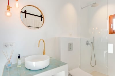 Luxury Villa Photo #25