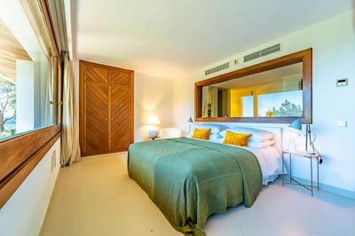 Luxury Villa Photo #42