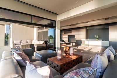 Luxury Villa Photo #16