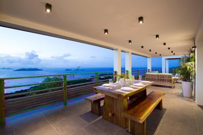Luxury Villa Photo #12