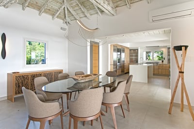 Luxury Villa Photo #20