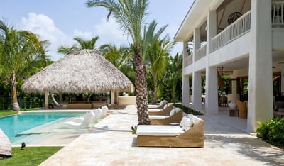 Luxury Villa Photo #9