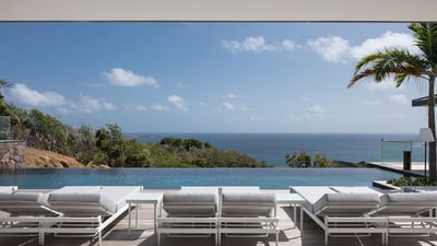 Luxury Villa Photo #14
