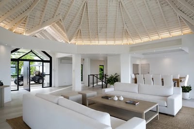 Luxury Villa Photo #11