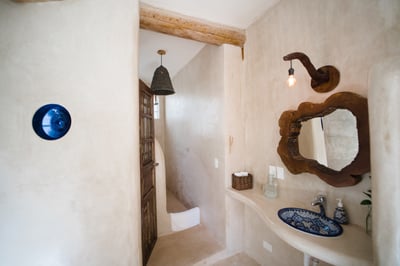 Luxury Villa Photo #26