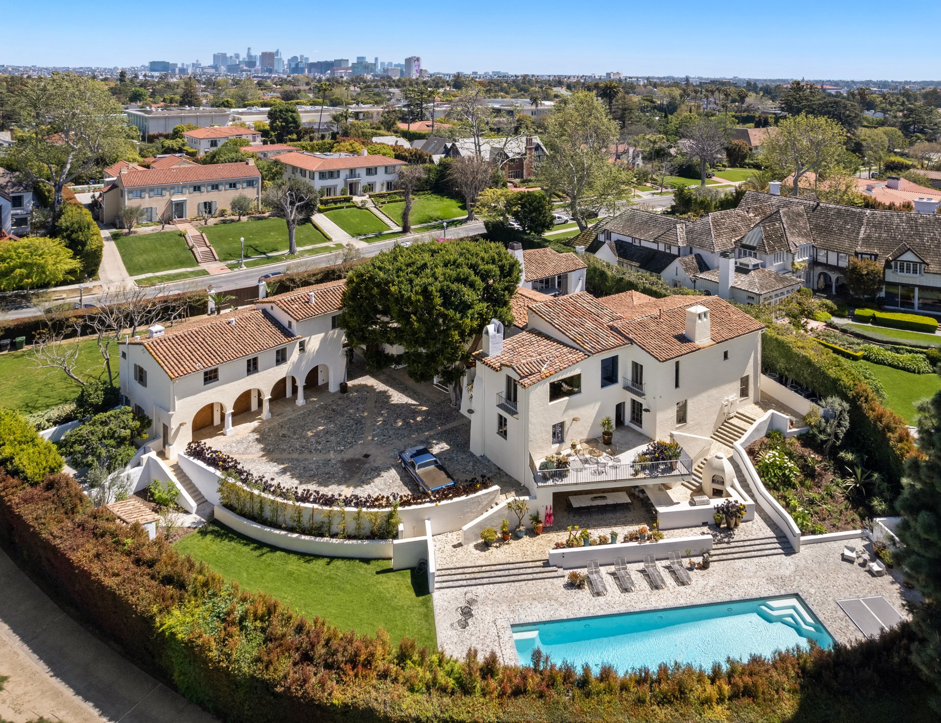 Howard Hughes Estate - 2