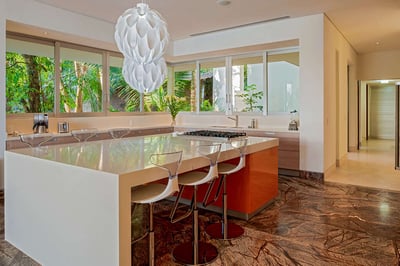 Luxury Villa Photo #10
