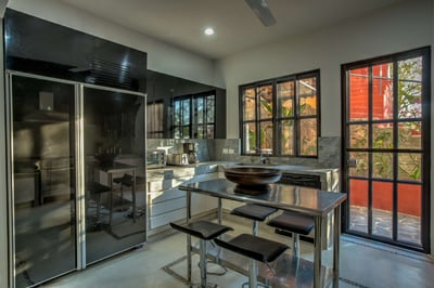 Luxury Villa Photo #12