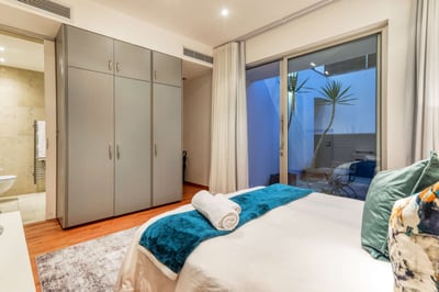 Luxury Villa Photo #29