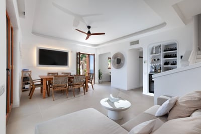 Luxury Villa Photo #73