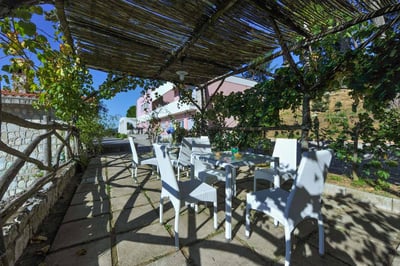 Luxury Villa Photo #7