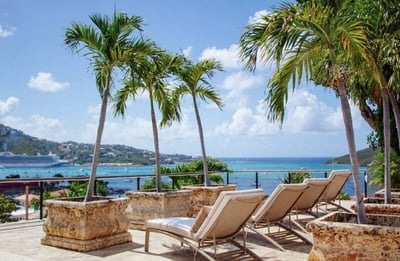 Luxury Villa Photo #3