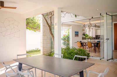 Luxury Villa Photo #10