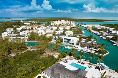 Luxury Villa Photo #24