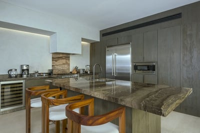 Luxury Villa Photo #20