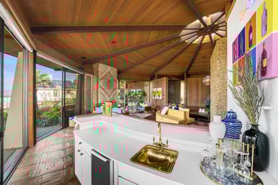 Luxury Villa Photo #17