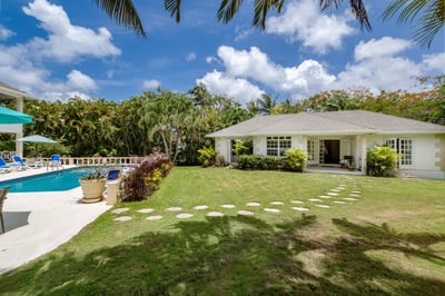 Luxury Villa Photo #5