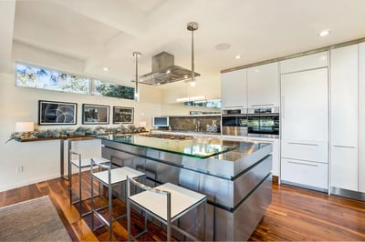 Luxury Villa Photo #24