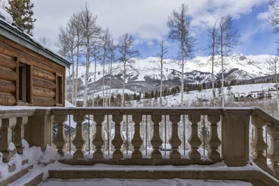 Luxury Villa Photo #3